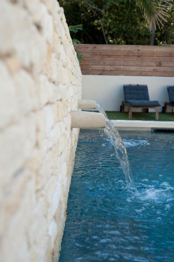 La Villa Dupont D'Avignon วิลเนิฟ-เลส์-อาวิญง ภายนอก รูปภาพ
